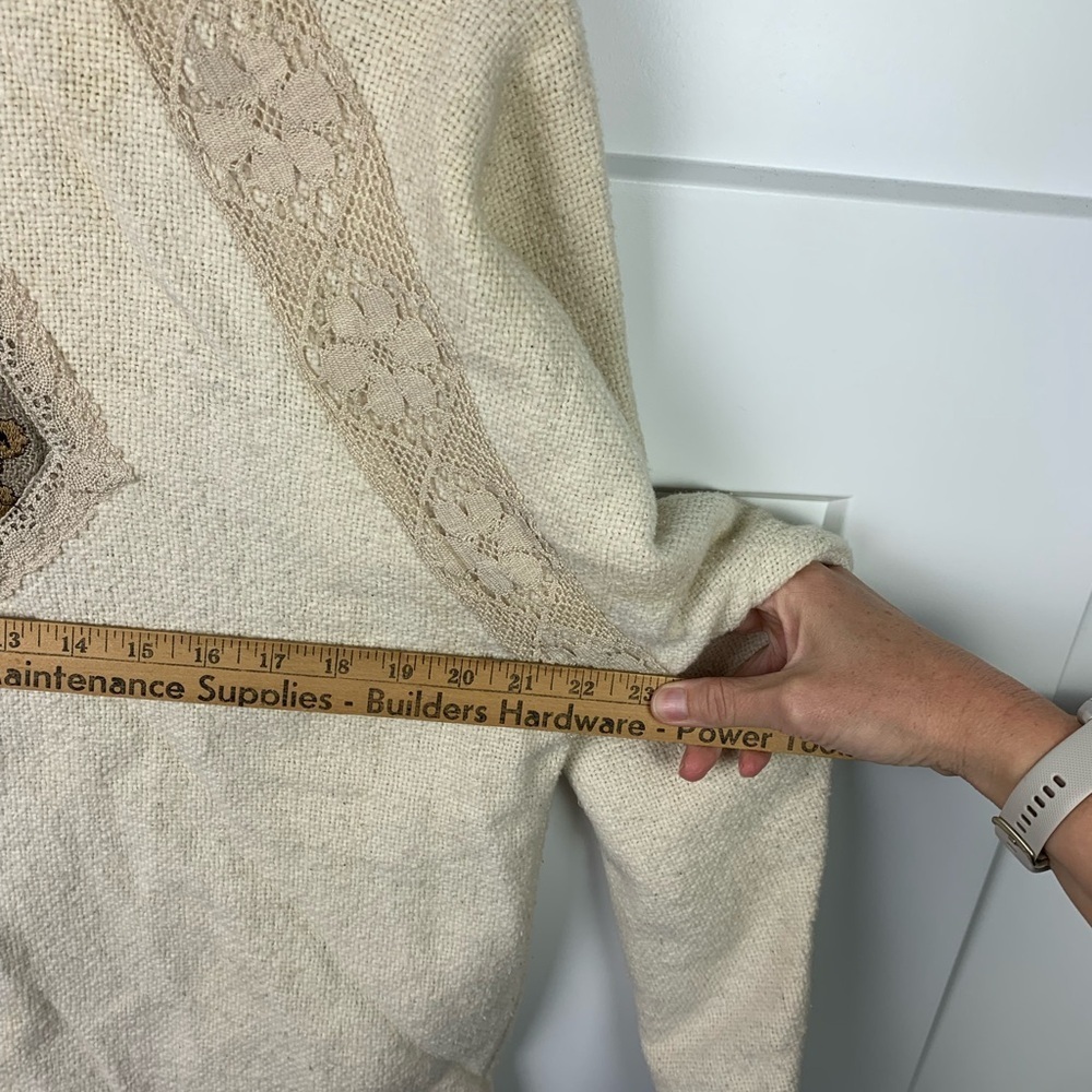 Vintage MEDIUM Button Front Sweater Jacket Lace Art To Wear Cottagecore Granny - Picture 9 of 9